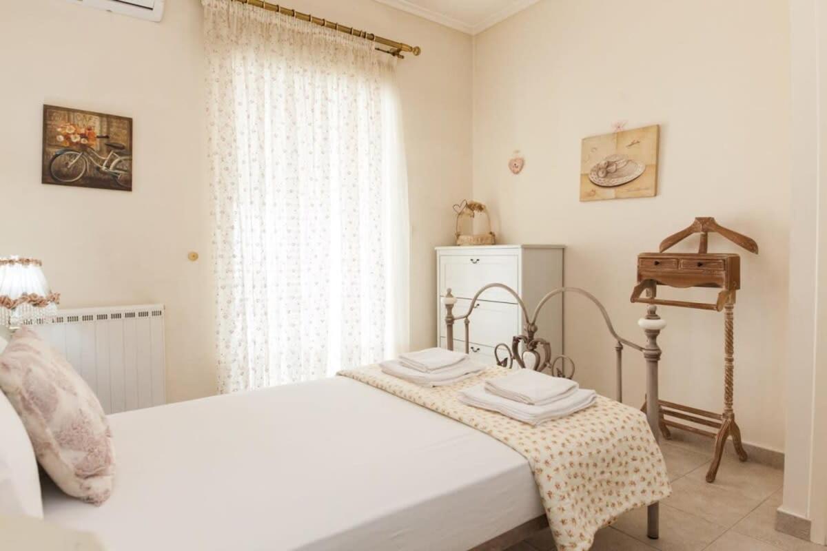 Appartement Sophisticated 2-bedroom Retreat In Petroupoli